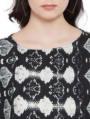 round neck animal asymmetric top - 17388874 - Standard Image - 5