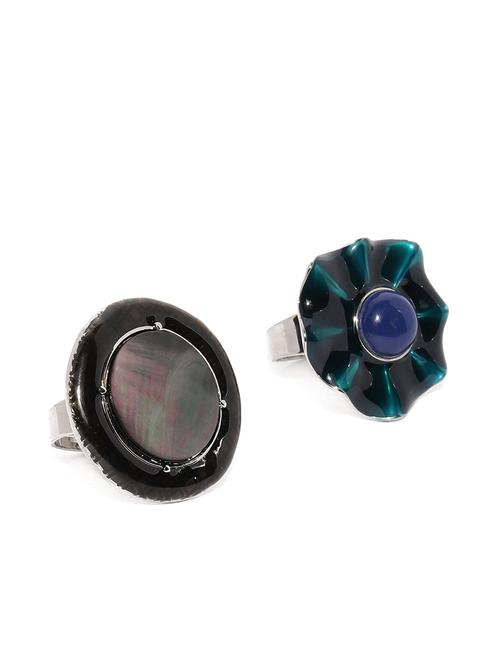 silver metal hand ring - 17397161 - Standard Image - 1