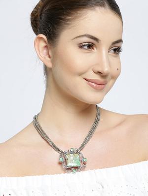 green metal long necklace - 17397197 - Standard Image - 3