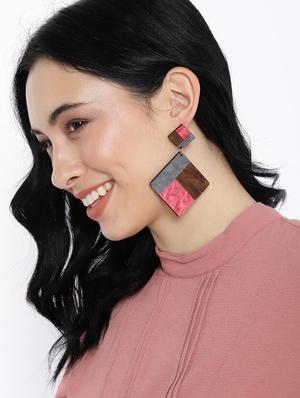 pink metal drop earring - 17397519 - Standard Image - 3