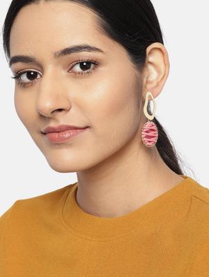 pink metal drop earring - 17397521 - Standard Image - 3