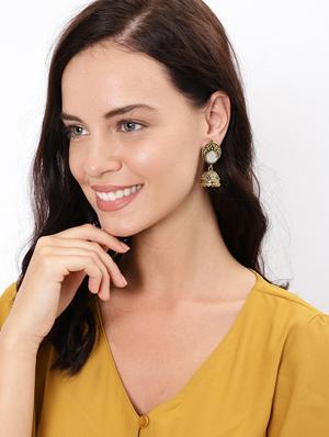 gold metal jhumka earring - 17397542 - Standard Image - 3