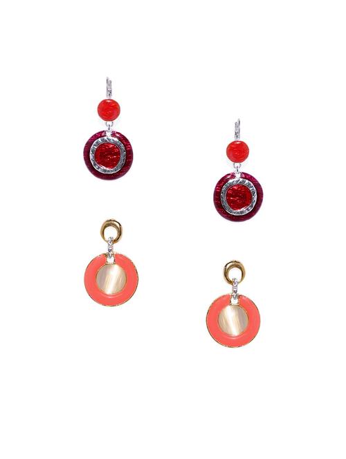 red metal combo's. earring - 17397606 - Standard Image - 1