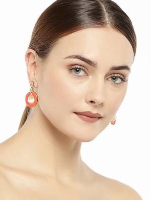 red metal combo's. earring - 17397606 - Standard Image - 3