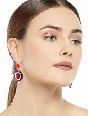 red metal combo's. earring - 17397606 - Standard Image - 4