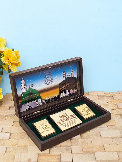 24 ct gold plated allah muhammad dua box - 17398236 - Standard Image - 1
