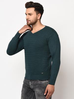 green self design pullover - 17399366 - Standard Image - 2