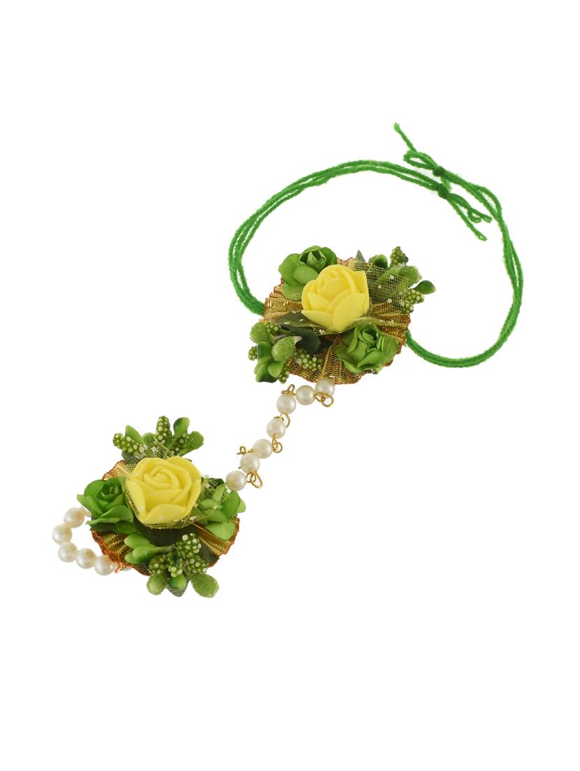 yellow brass necklaces and earring - 17399411 - Zoom Image - 3