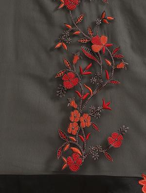 floral embroidered saree with blouse - 17399629 - Standard Image - 4
