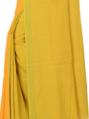 stripes bordered handloom saree with blouse - 17400541 - Standard Image - 3