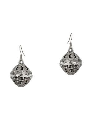 silver brass long necklace - 17400661 - Standard Image - 4