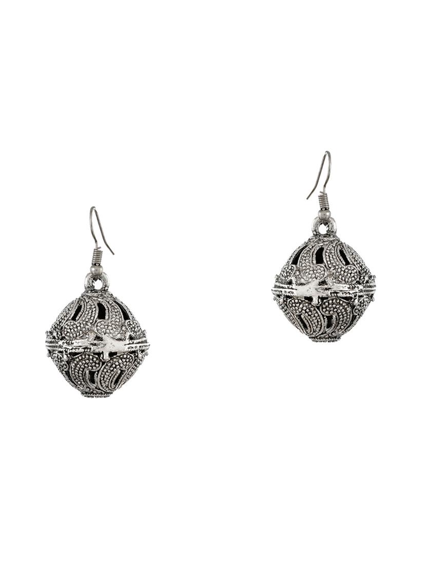 silver brass long necklace - 17400661 - Zoom Image - 4
