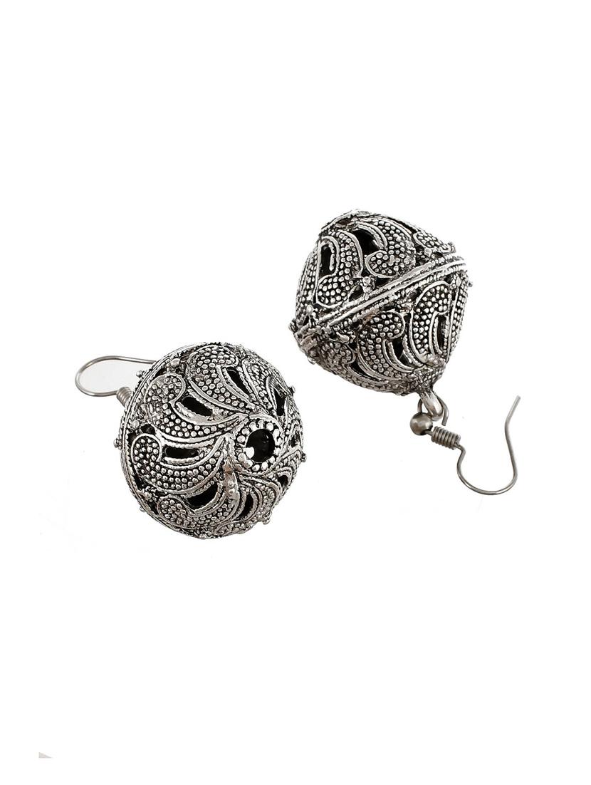 silver brass long necklace - 17400661 - Zoom Image - 5
