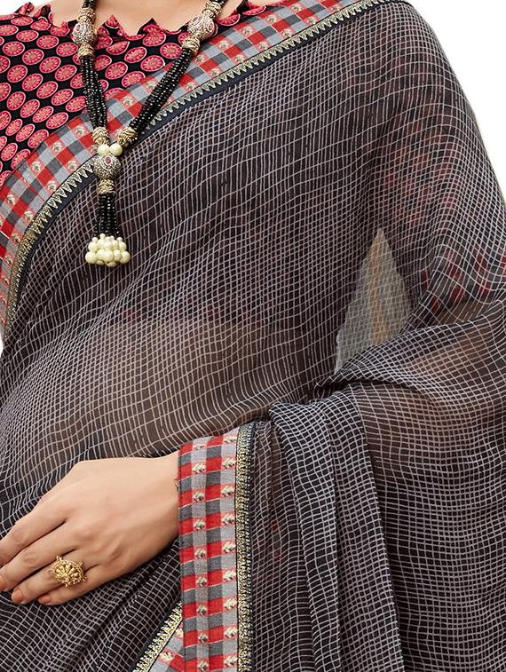 check printed saree with blouse - 17401109 - Zoom Image - 2