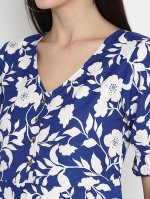 v-neck floral a-line dress - 17403460 - Standard Image - 4