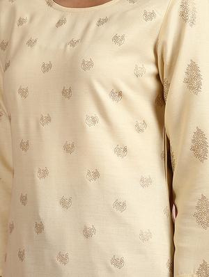 gold print straight kurta - 17410043 - Standard Image - 4
