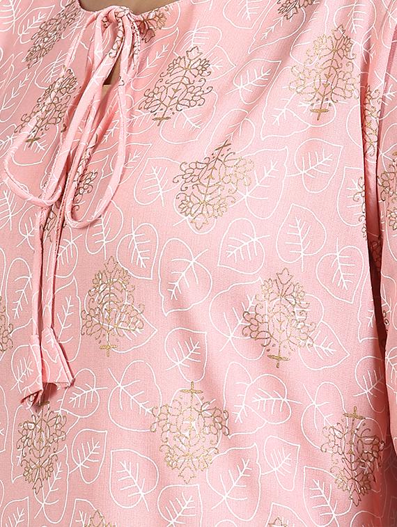 gold print straight kurta - 17410051 - Zoom Image - 4