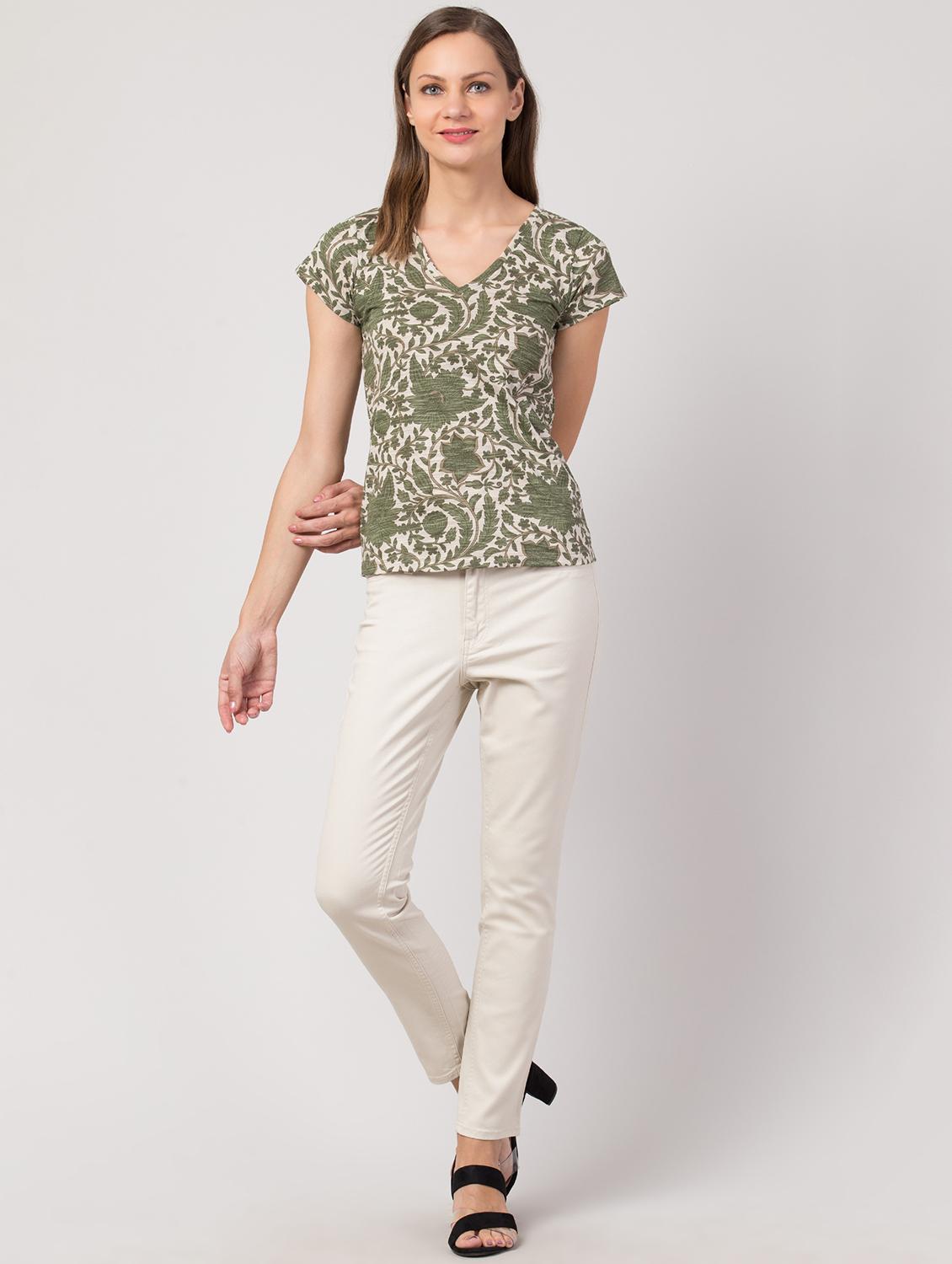 v-neck floral tee - 17410101 - Zoom Image - 4