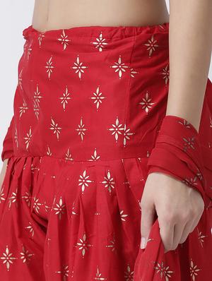 red cotton regular salwar with dupatta - 17410206 - Standard Image - 5