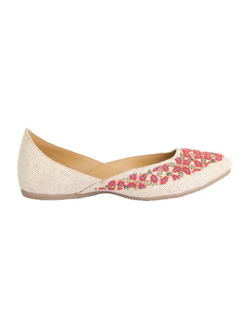 beige slip on jutis - 17411468 - Zoom Image - 2