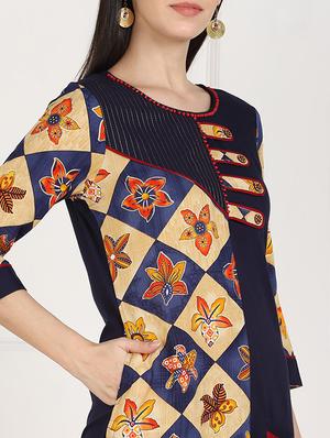 floral straight kurta - 17411581 - Standard Image - 4