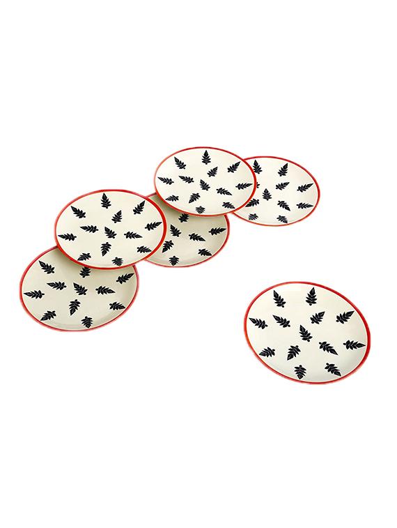 ceramic handmade elegant christmas tree pattern round plates (set of 6) - 17411637 - Zoom Image - 2