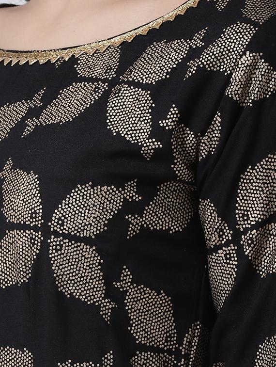 foil print kurta palazzo set - 17413593 - Zoom Image - 4