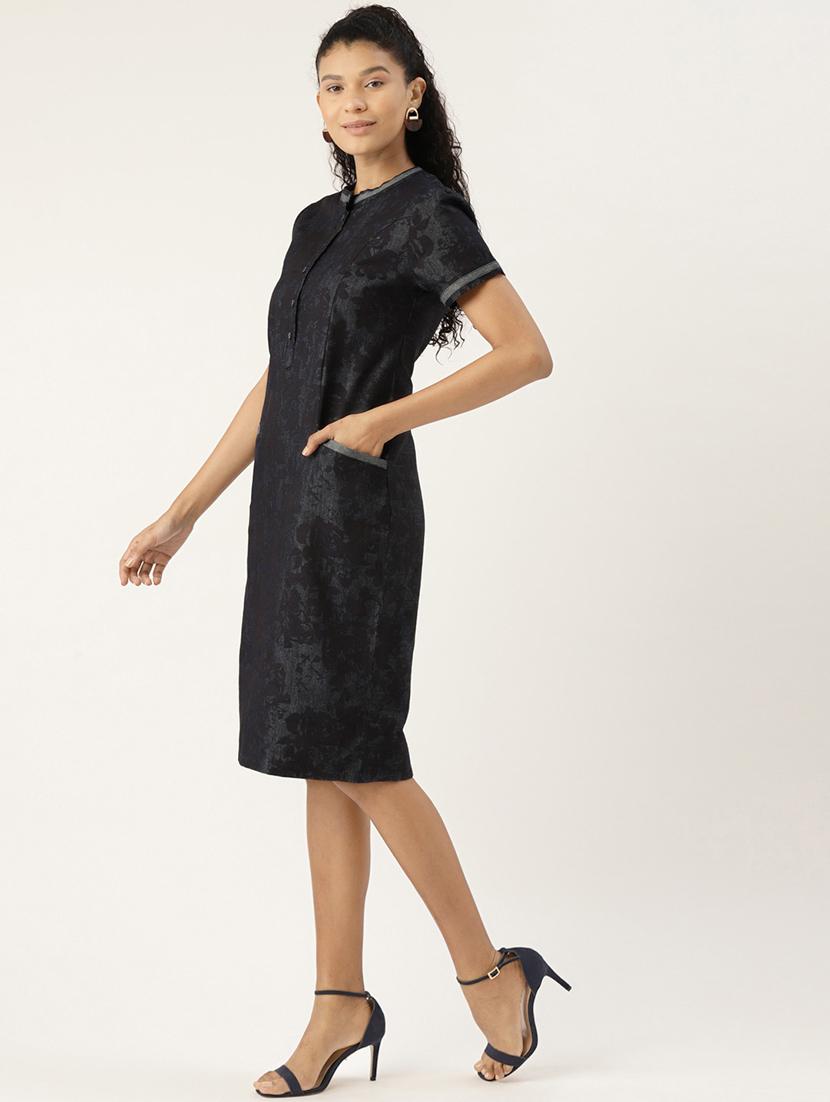 pocket detail denim sheath dress - 17413916 - Zoom Image - 2