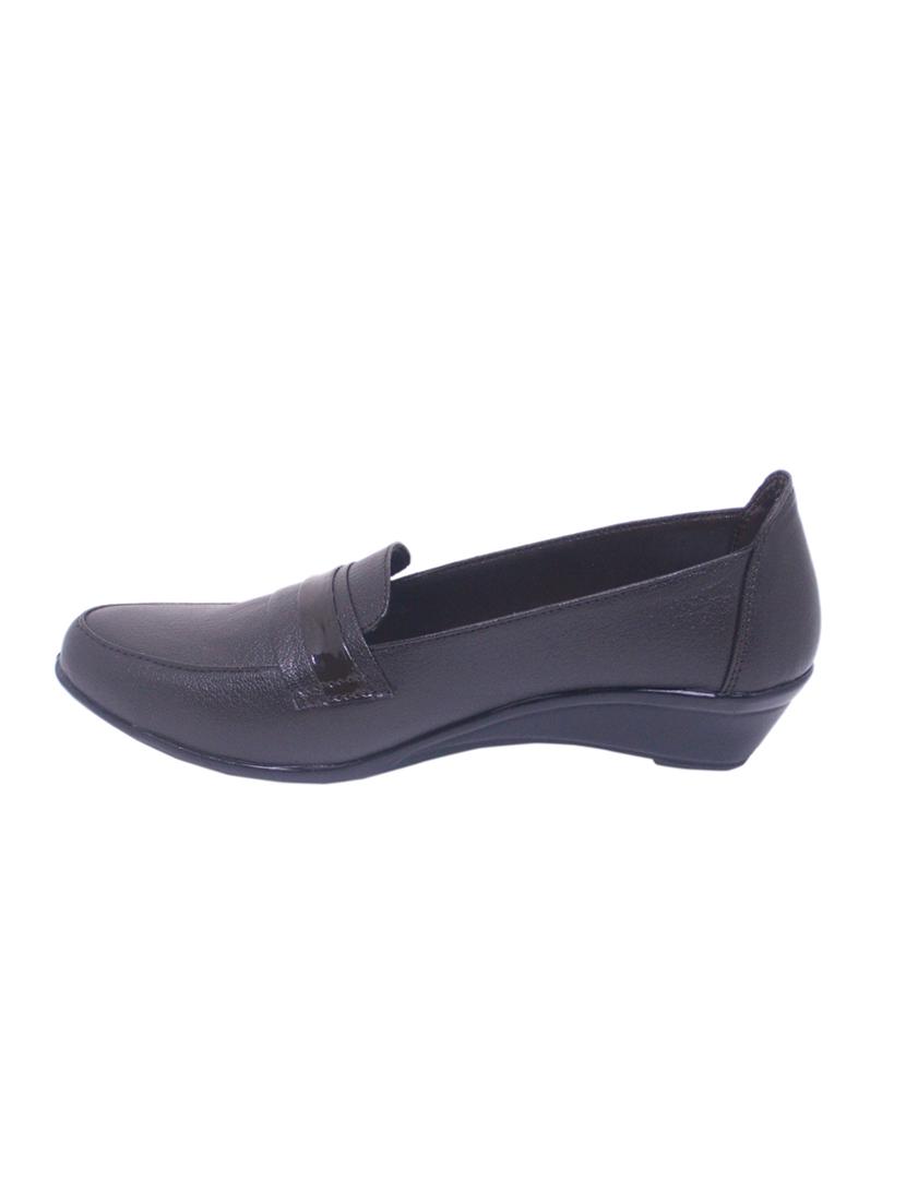 brown synthetic slip on ballerina - 17415444 - Zoom Image - 2