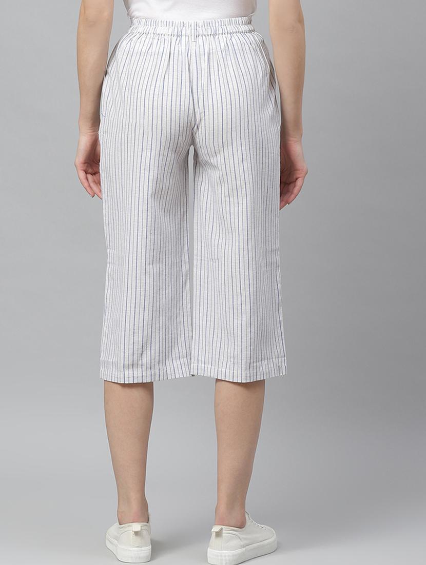 mid rise cropped trouser - 17415684 - Zoom Image - 3