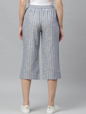 mid rise cropped trouser - 17415685 - Standard Image - 3
