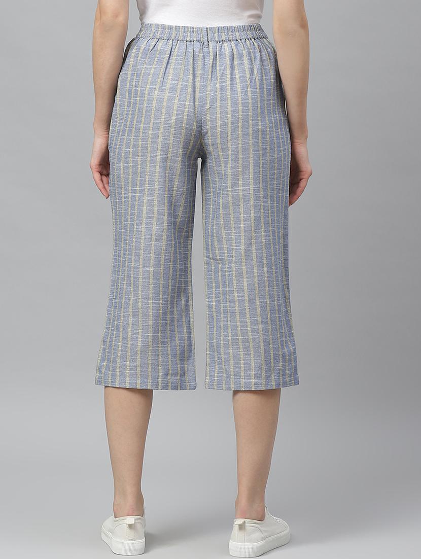 mid rise cropped trouser - 17415685 - Zoom Image - 3