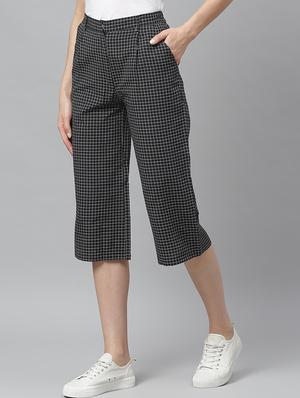 mid rise cropped trouser - 17415688 - Standard Image - 2