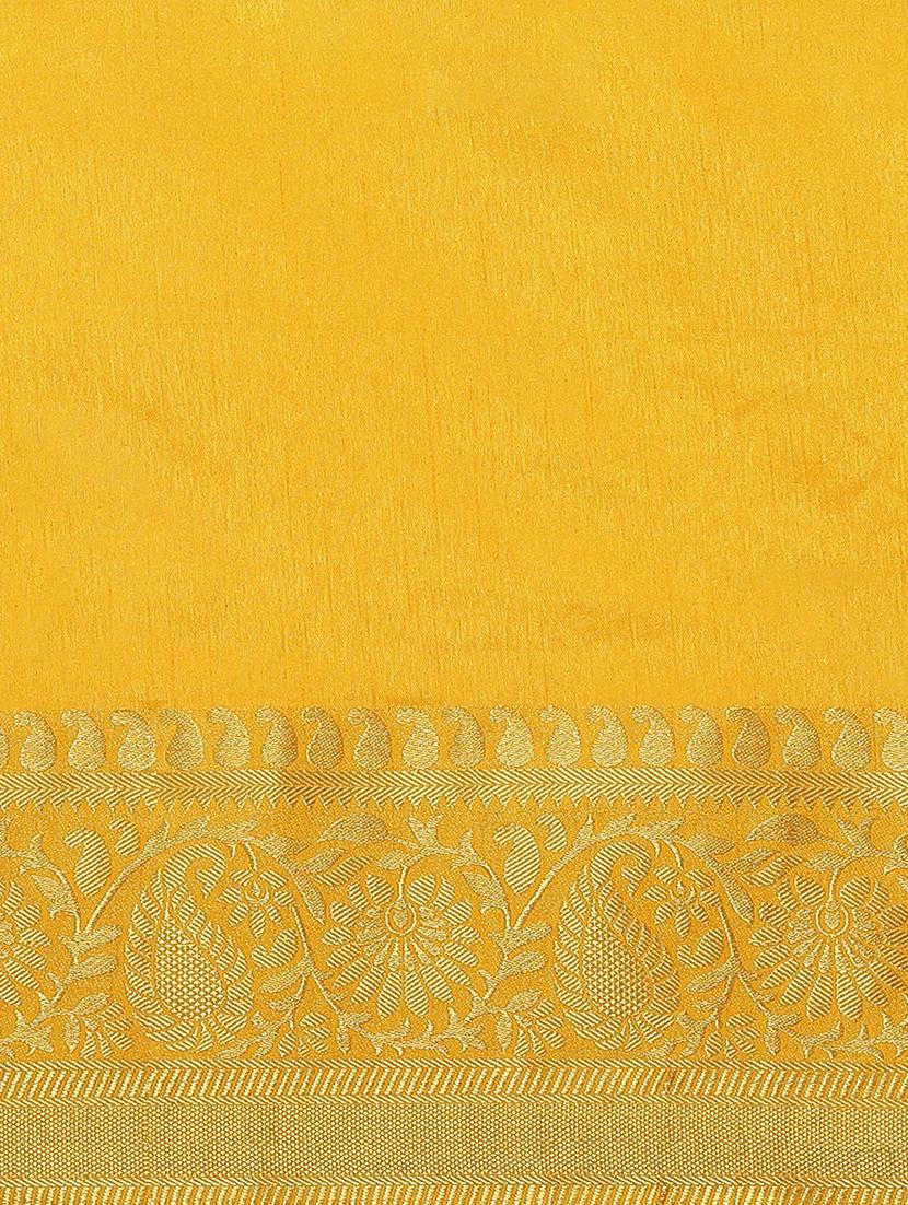 tie & dye woven saree with blouse - 17415923 - Zoom Image - 4