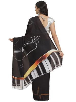 conversational printed saree with blouse - 17415955 - Standard Image - 2