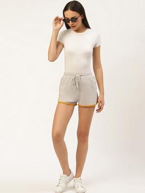 mid rise hot pants short - 17418688 - Standard Image - 4