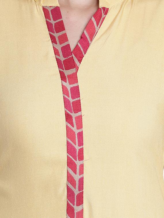 solid straight kurta - 17419446 - Zoom Image - 4