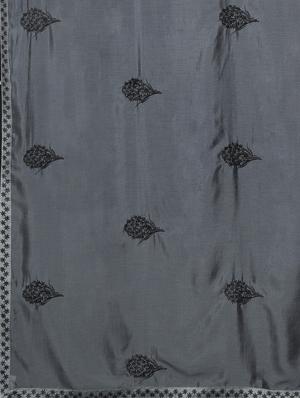 solid embroidered saree with blouse - 17419558 - Standard Image - 4