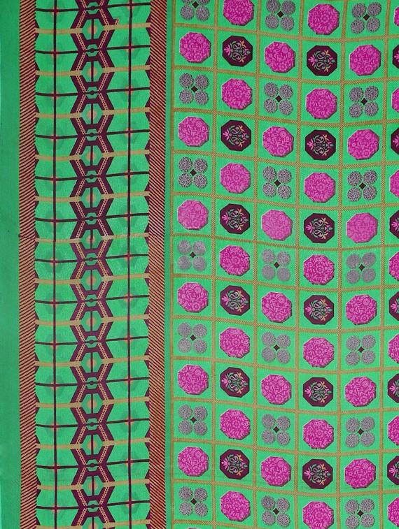 geometrical printed saree with blouse - 17419574 - Zoom Image - 4