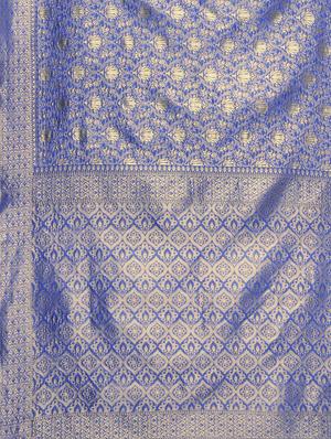 floral woven saree with blouse - 17419676 - Standard Image - 5