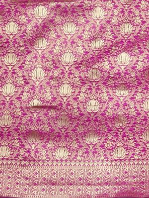 floral woven saree with blouse - 17419678 - Standard Image - 4