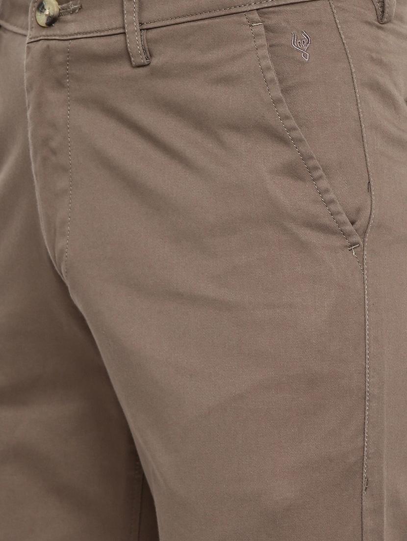 brown solid flat front casual trouser - 17420279 - Zoom Image - 5