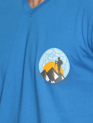 blue chest print t-shirt - 17421804 - Standard Image - 5