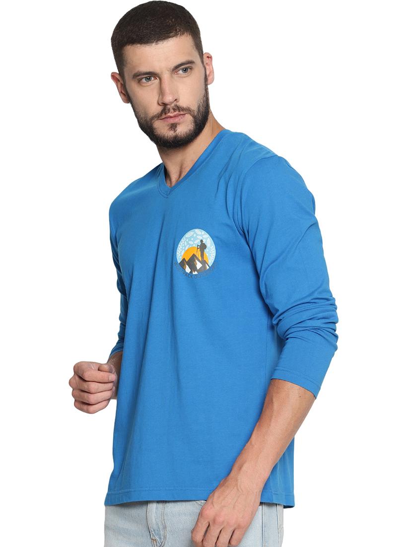 blue chest print t-shirt - 17421804 - Zoom Image - 2
