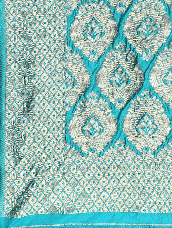 self design unstitched suit - 17421912 - Zoom Image - 5