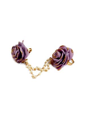 purple metal finger ring - 17421945 - Standard Image - 2