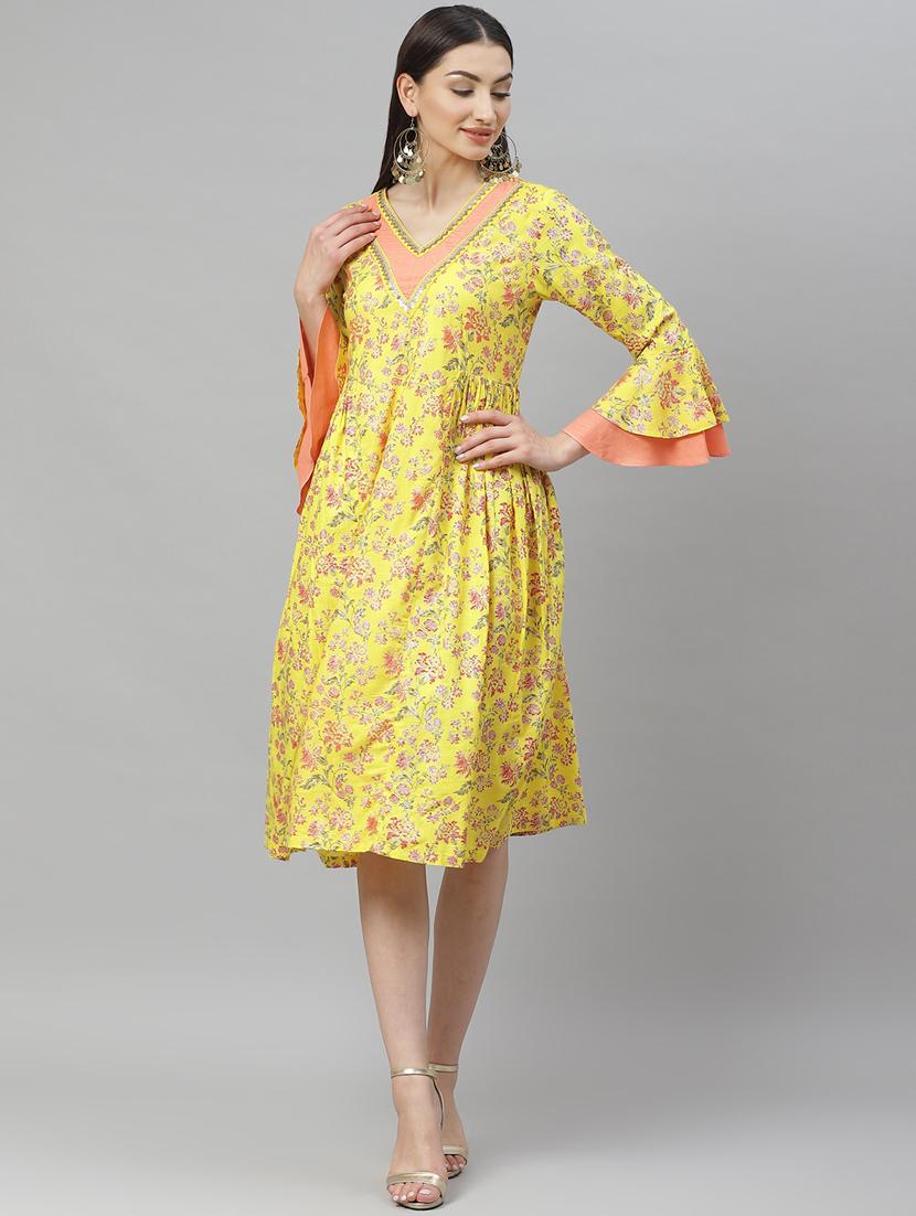 bell sleeves floral dress - 17422535 - Zoom Image - 1