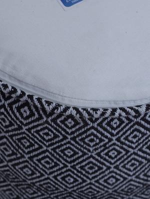beautiful cylindrical diamond cotton pouf - 17422545 - Standard Image - 5