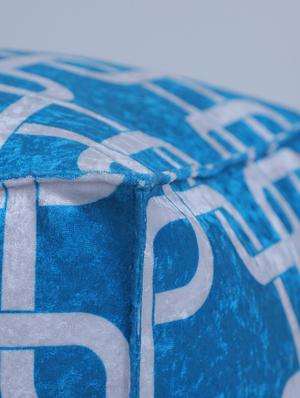 beautiful link printed pouf - 17422583 - Standard Image - 5