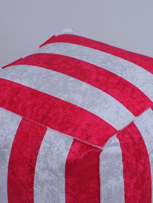 beautiful vertical stripe printed pouf - 17422589 - Standard Image - 6